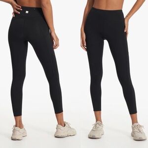 Vuori Stride Leggings Size Medium